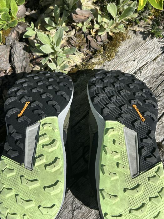 Buty Adidas Terrex r. 42