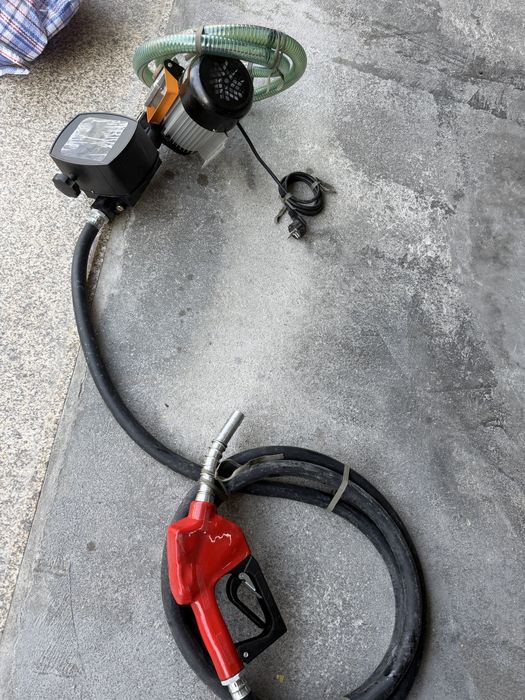 bomba elétrica 230 V + contador de litros + pistola automática + mangueiras