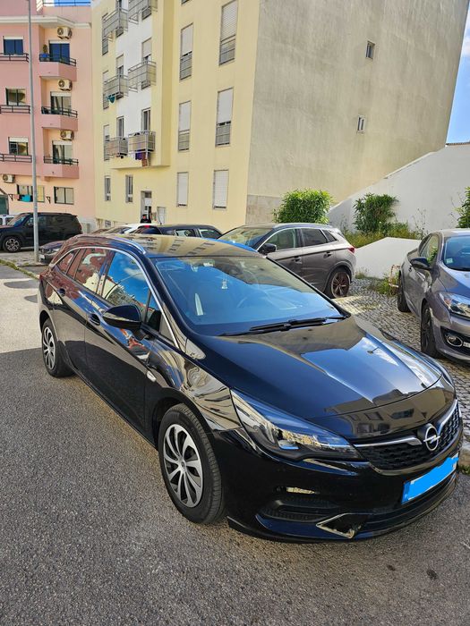 Opel Astra Sports Tourer — fotografia 2
