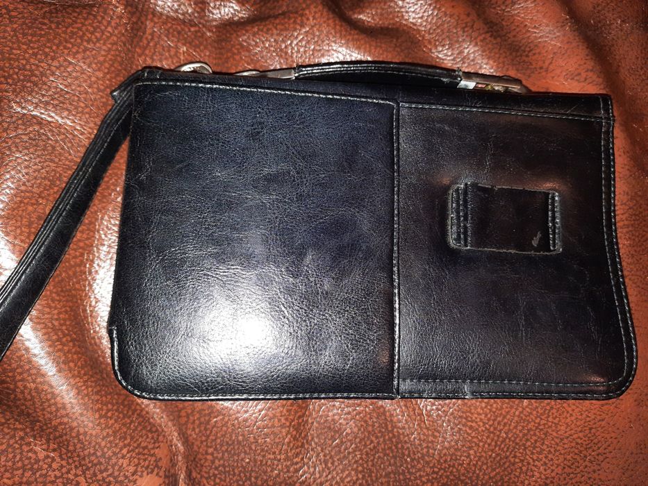 Шкіряна барсетка