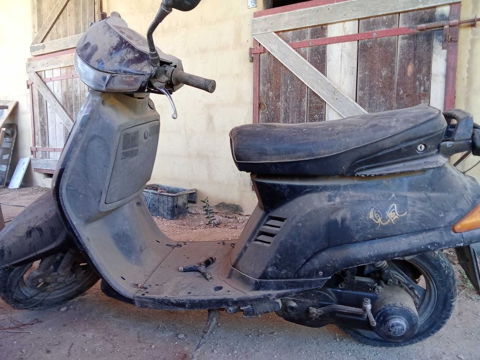 Vendo secoter a trabalhar em condições para passagem de nome