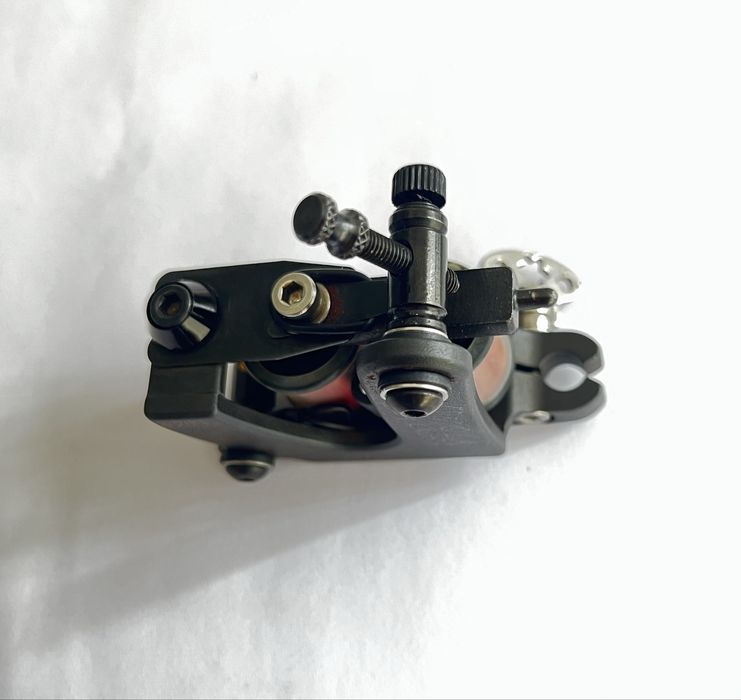 Máquina de tatuagem traço bobine Nivola Lauro Paulini