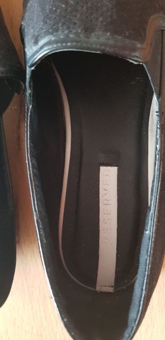 Buty firmy Reserved