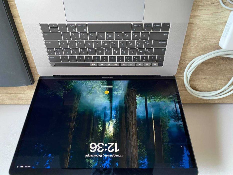 Продам MacBook Pro 16" 8-ядерний Intel i9 RAM 32 GB (2019) Space Gray