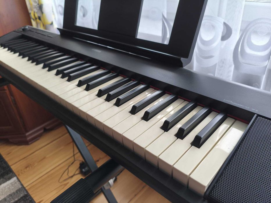 Pianino cyfrowe YAMAHA NP-12 Piaggero