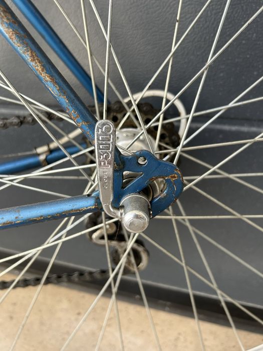 Bicicleta de estrada da marca Suria,(Sucena e Faria)
