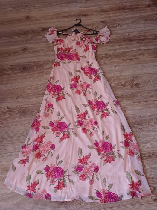 Nowa sukienka rozmiar 34