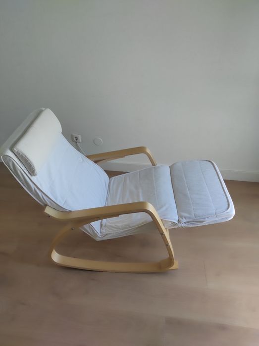 Cadeira de Balanço Reclinável com Apoio de Pés – Muito Confortavel!