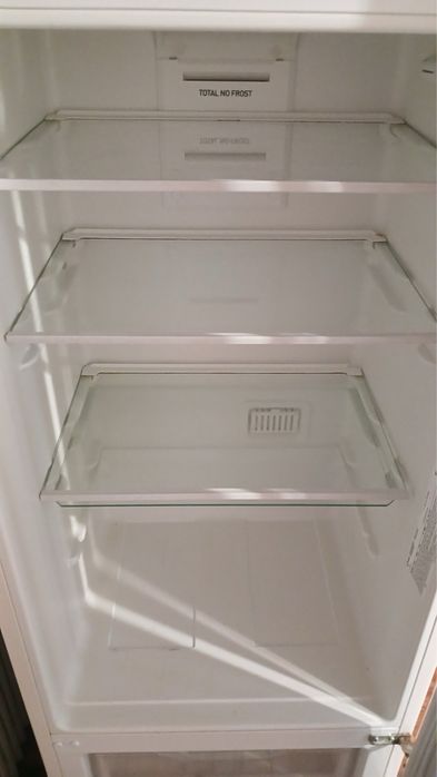 Холодильник  Indesit 185 см