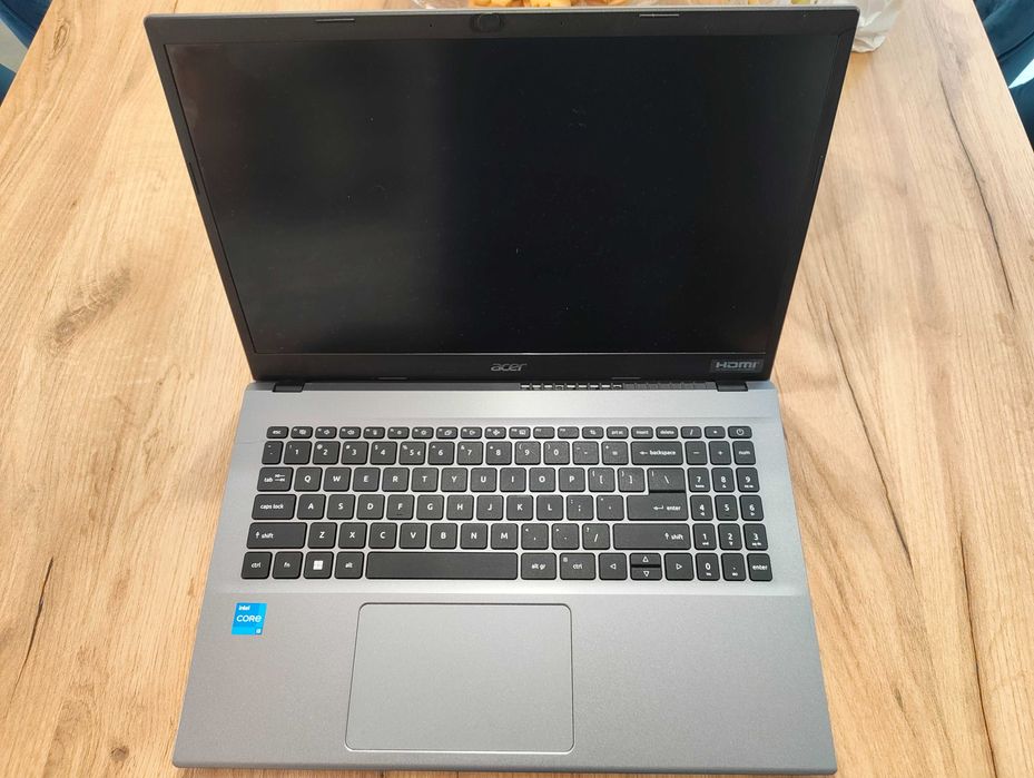 Acer Extensa i5-1235U/16GB/512 po zalaniu, brak dysku twardego