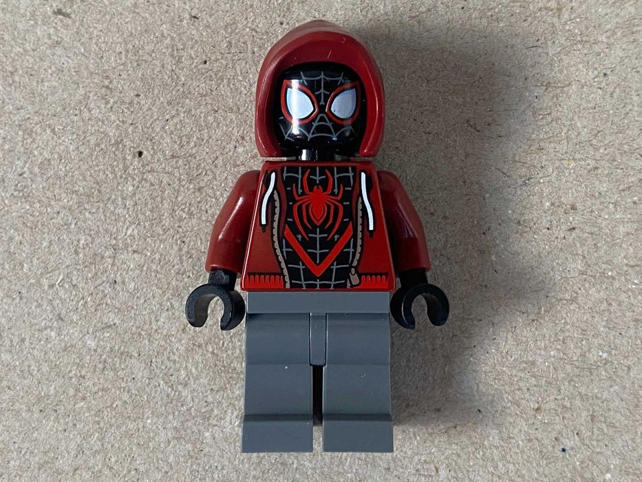 Figurki Lego marvel: Miles Morales, Spider-man, Mysterio, Venom