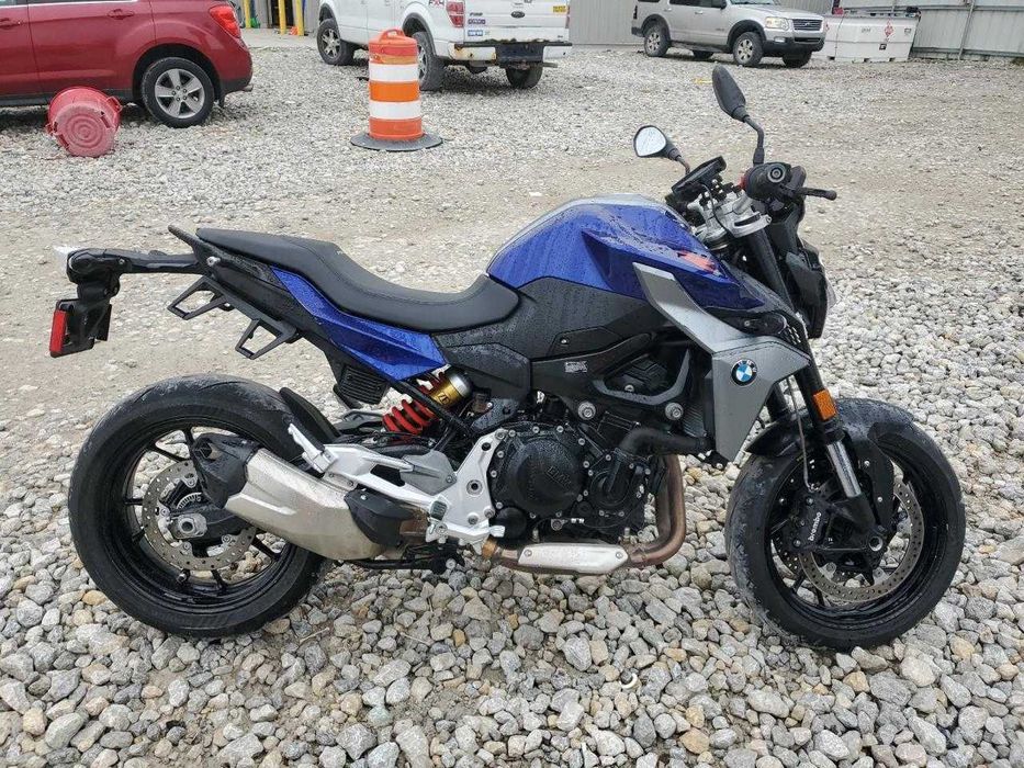 2021 BMW F 900 R