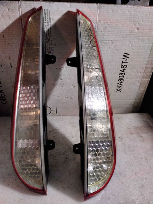 Lampa tylna Ford Focus MK2 lift kombi