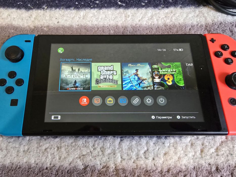 Nintendo switch v1 бесплатные игры 2 комплекта джойконов