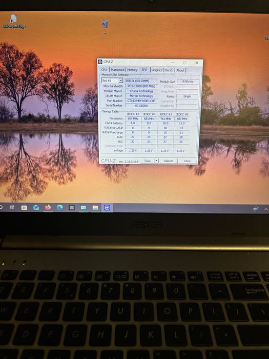 Laptop asus  r553ln