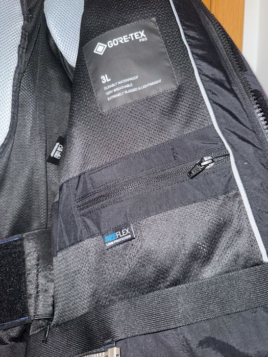 Blusão Mota Revit Dominator 3 GTX Goretex Pro 3L