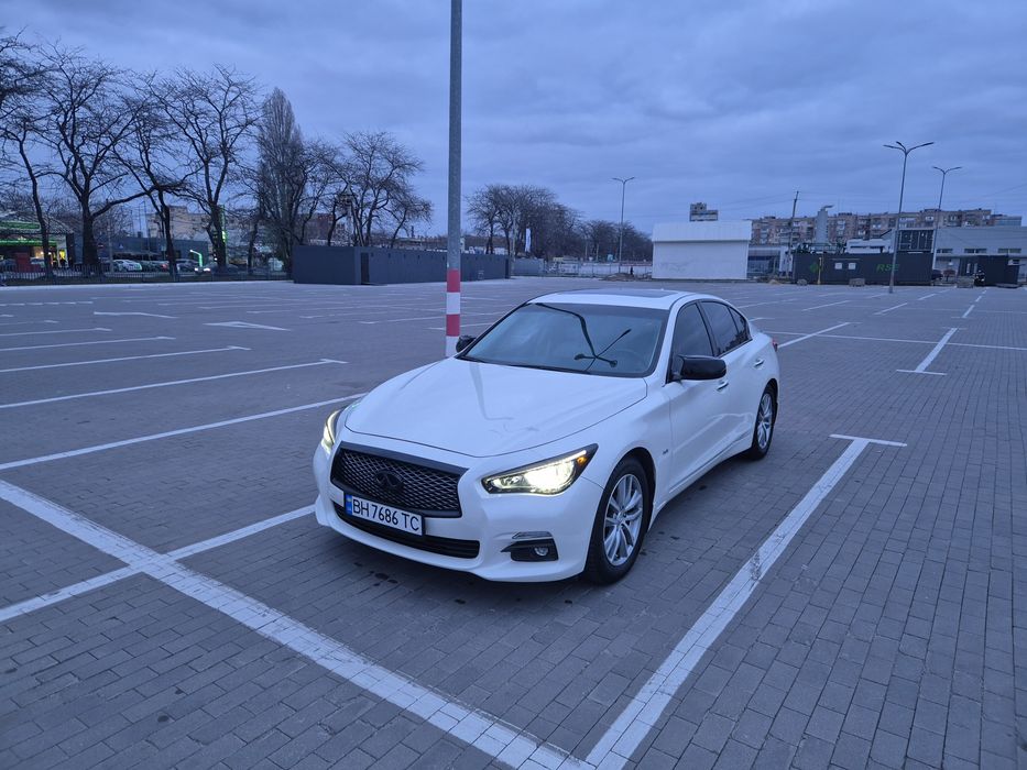 Infiniti q50 3.0t  15000$