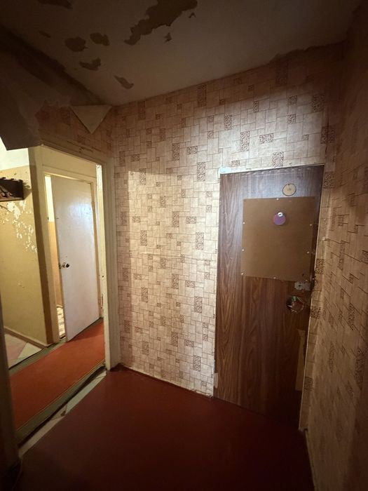 Кімната 13,4 м² у 2-кімнатній квартирі — вул. Небесної Сотні