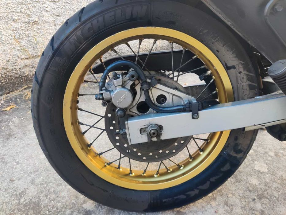 Honda Transalp XL600V 1995- Fiável e Pronta a Rodar