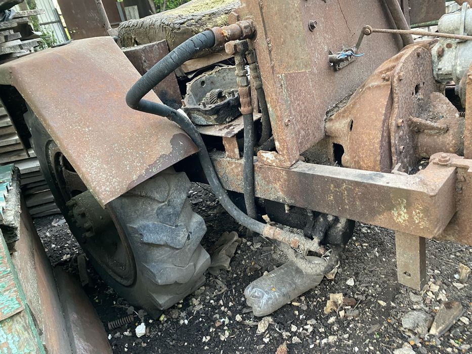 Продам саморобний трактор під Відновлення