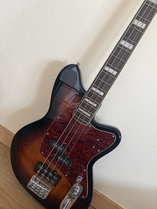 Ibanez TMB300-TFB Talman Bass + Capa Gator