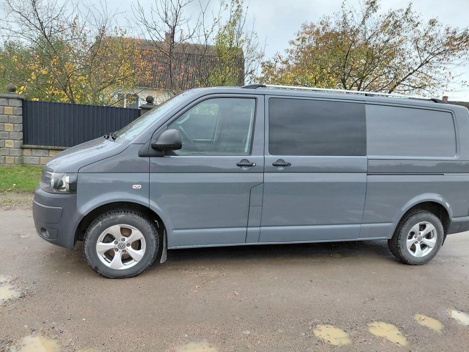 Volkswagen Transporter T5 (Fl) 2010 рік. Long.