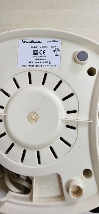 Соковитискач Moulinex BKA 14H