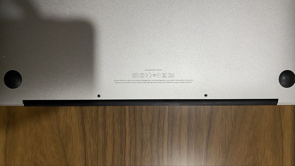 Macbook 13'' MODEL:A1369 Mid 201164283912940161122