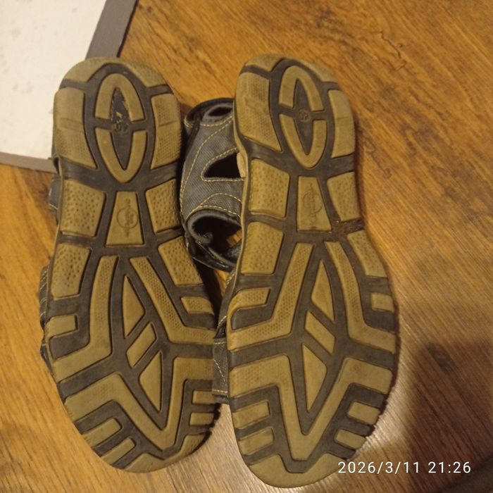 Sprzedam sandały