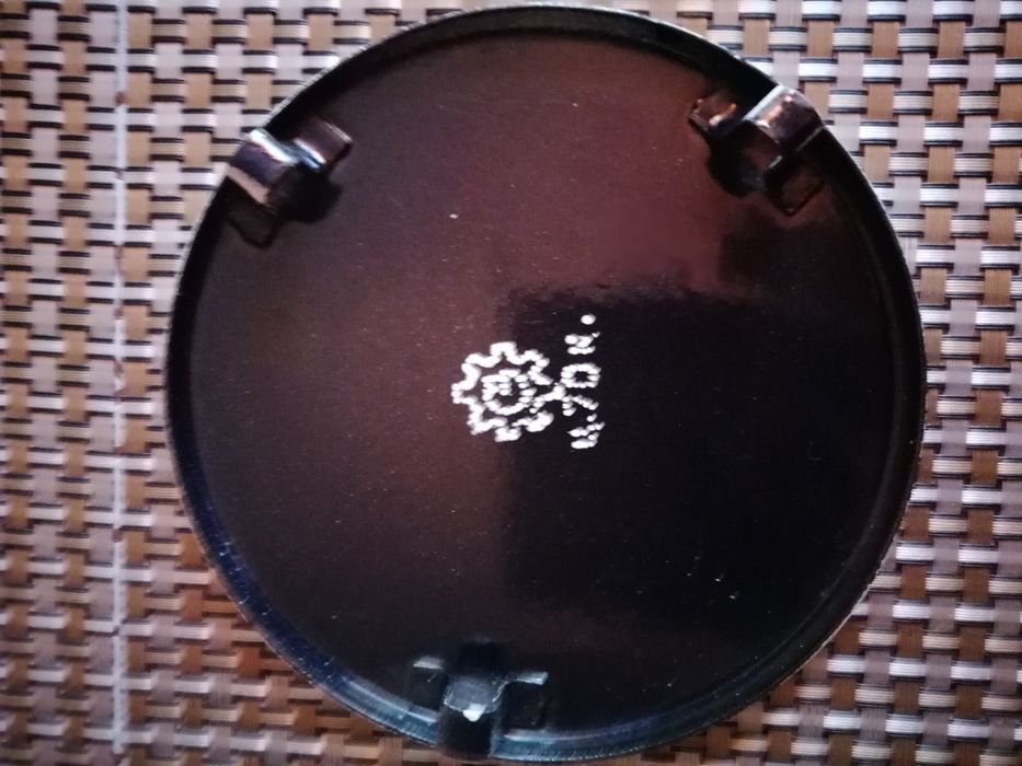 Подставки эмалированные, кастрюля