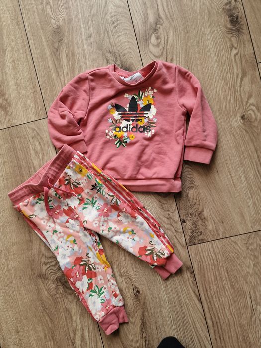 Dres adidas dla dziewczynki r. 92