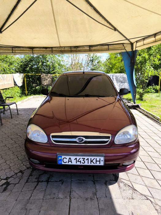 Продам Ланос 2011 год.