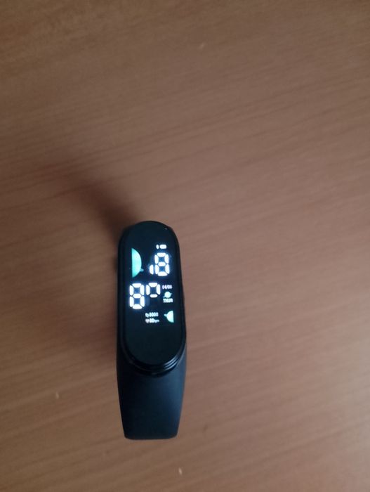 Zegarek cyfrowy czarny