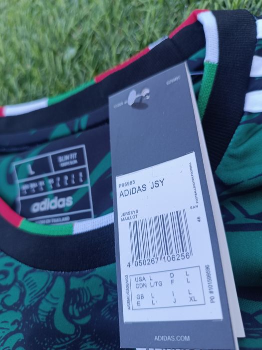 Equipamento Itália x Stussy