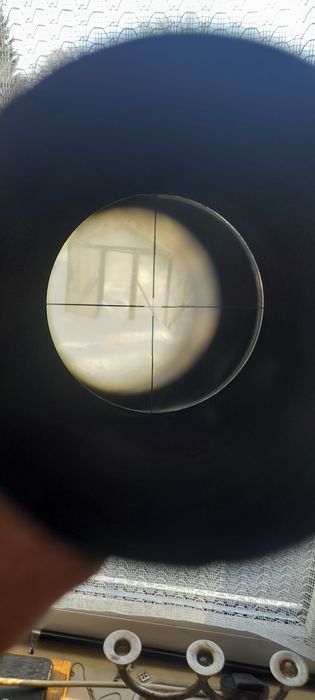 Sprzedam przyrząd optyczny.