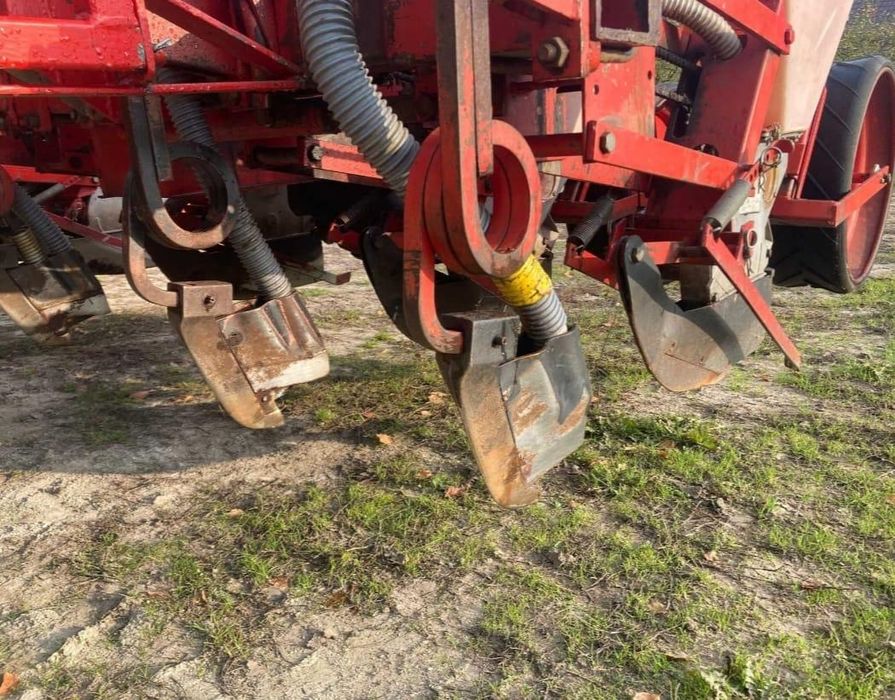 Siewnik kukurydzy Becker