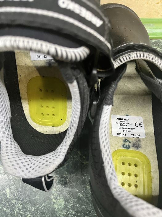 Робоче взуття ARBESKO Швеція. Робочі сандалі