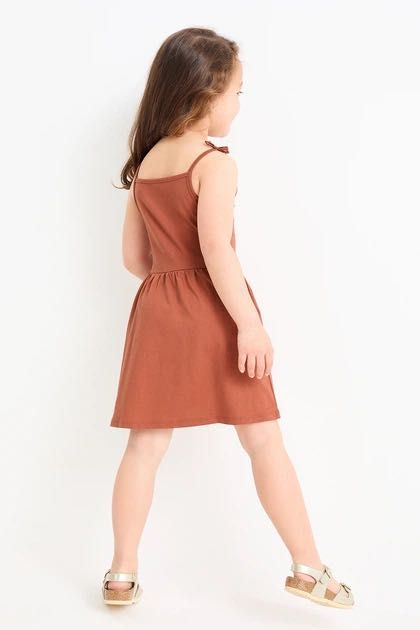 Набір дитячих літніх сарафанів для дівчинки c&a 110см