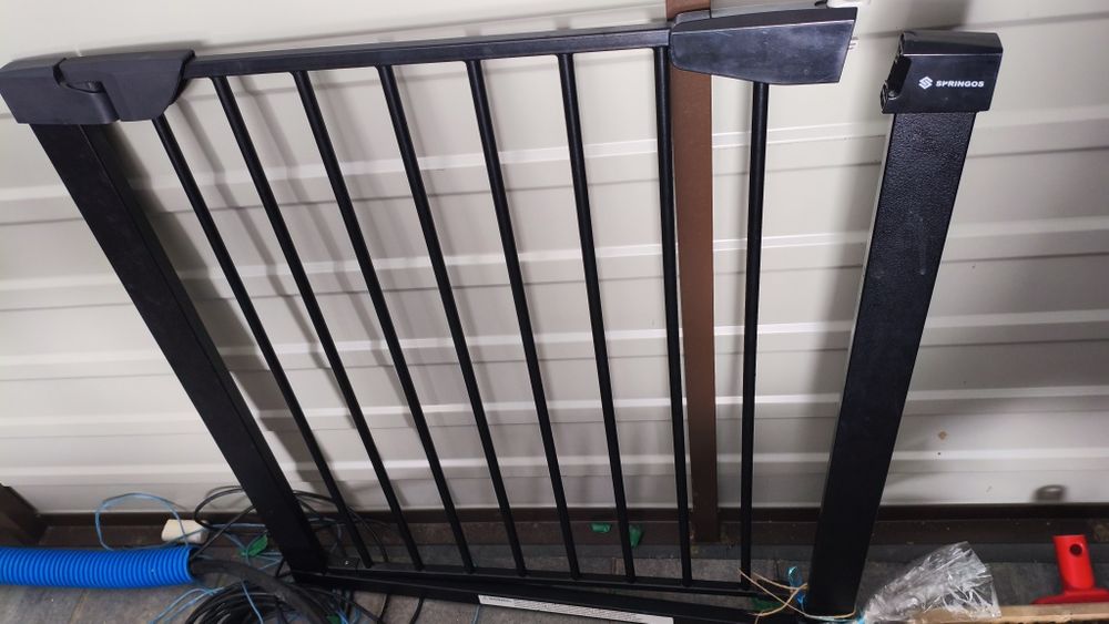 Bramka barierka rozporowa na schody/drzwi