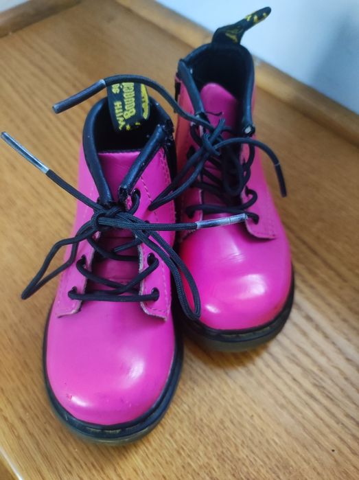 Buciki za kostkę/glany dr Martens ròżowe