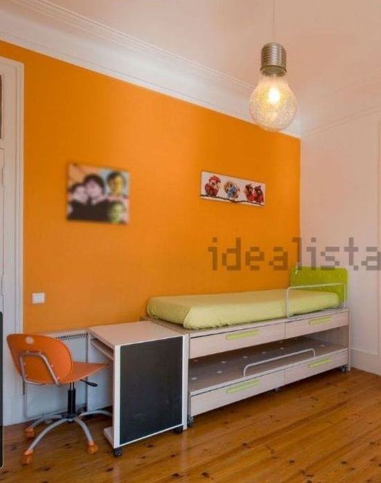 Roupeiro, cama e estante quarto juvenil