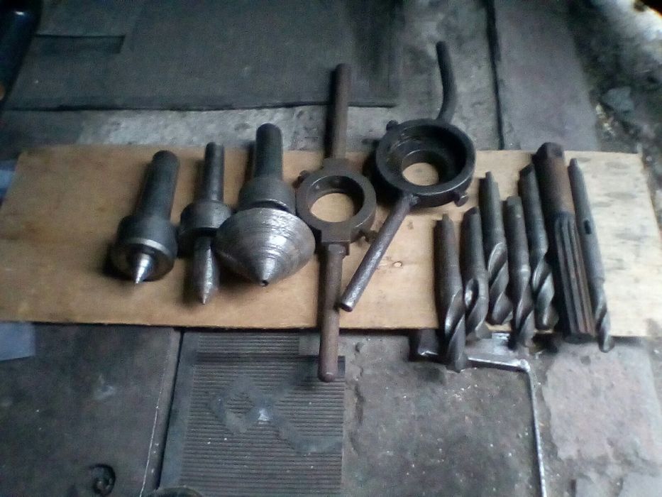 Продам инструмент разный