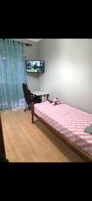 Quarto para solteiro.