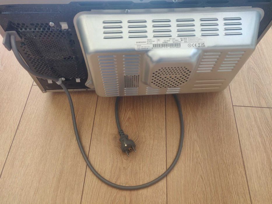 Micro-ondas SAMSUNG MC28H5015AS