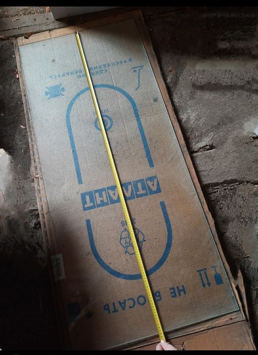 Продам стёкла, и дугу до душевой кабинки