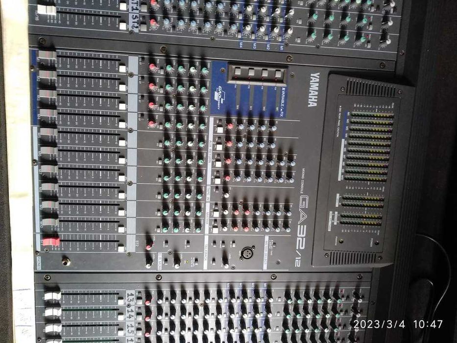 MESA YAMAHA GA32 - Mesa Analógica com 32 Canais