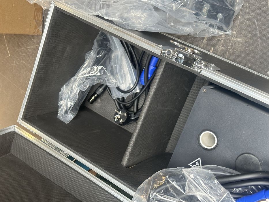 2x Iskrownik sceniczny Cold Spark DMX + skrzynia transportowa CASE