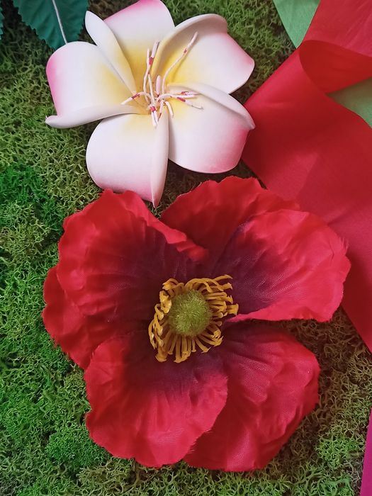 Веночек с лентами и бусы