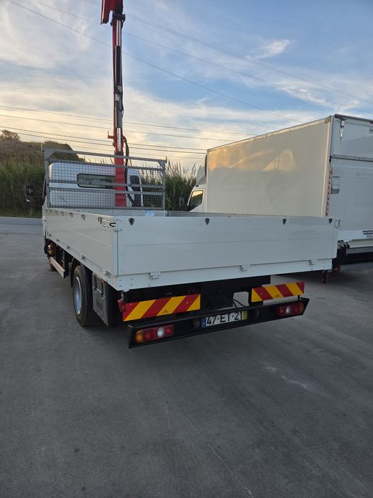 Mitsubishi Canter Grua
