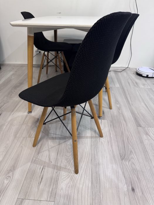 Stol jadalniany + 4 krzesla